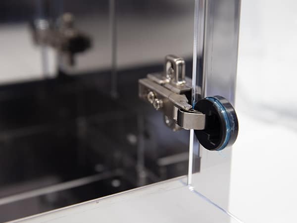 Sterilizzatore-raggi-uv-guanti-estetiste Sterilizzatore-raggi-uv-guanti-estetiste