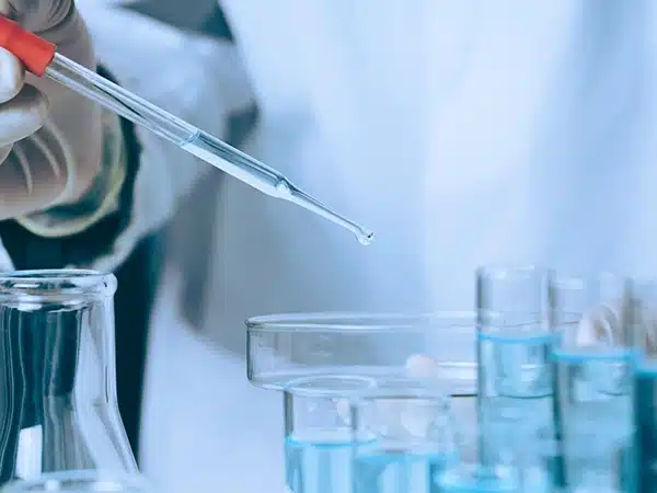 Sterilizzatore-per-coltelli-ad-acqua produzione di farmaci